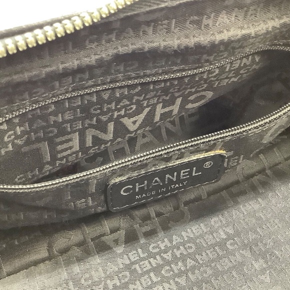 CHANEL Hand Bag #1638 - Picture 3 of 3